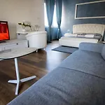Experience Lejlighed Bari